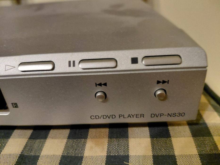 Leitor CD/DVD Sony DVP NS30