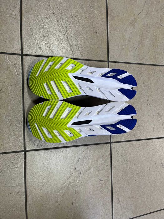 Кросівки Adidas Adistar BYD 47 р оригінал