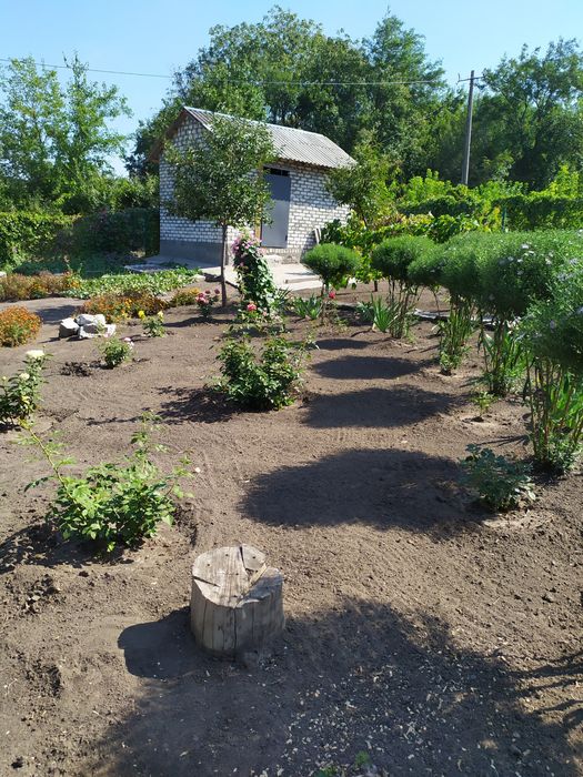 Продам дачу восем соток