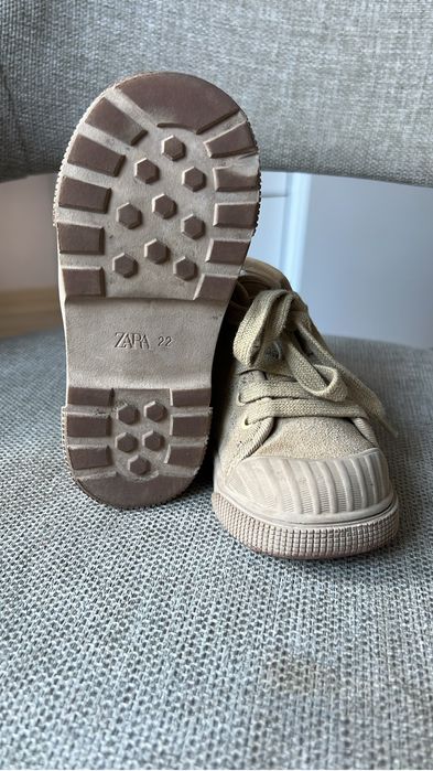 Чоботи zara
