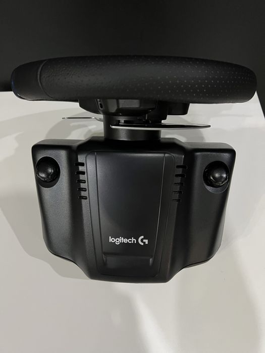 Кермо Logitech G29 Driving Force PC/PS4/PS5