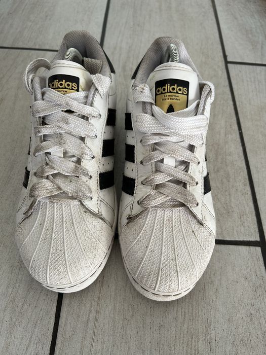Кросівки Adidas кросівки