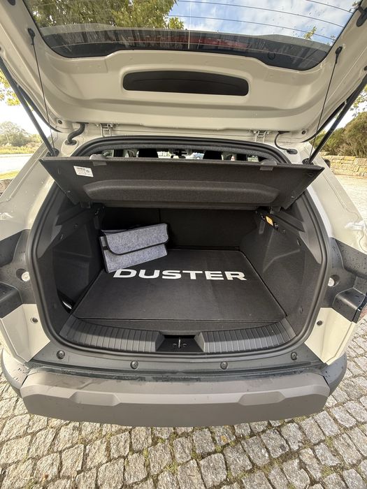 Dacia Duster Journey TCe GPL 2025 | 12.000 km | Nacional | Excelente Estado