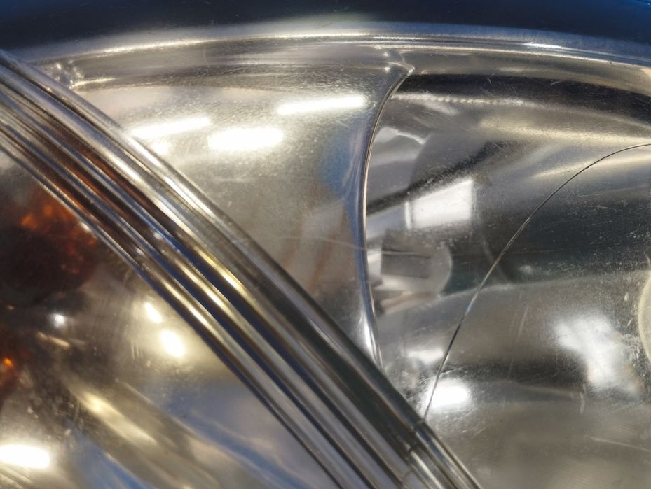 Фара передня права Mercedes Vito W639 Вито 639 правая Розборка В6