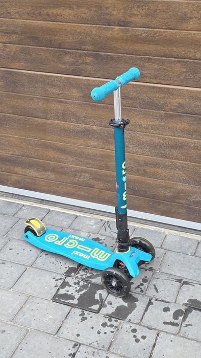 Hulajnoga Maxi Micro + Kask Scoot Ride S M