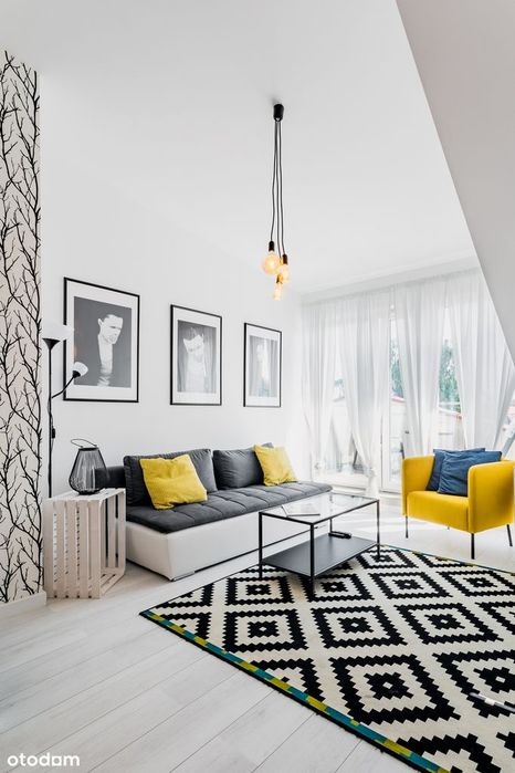 Stylowe 2 pokoje z widokiem na jezioro Niegocin | Balkon