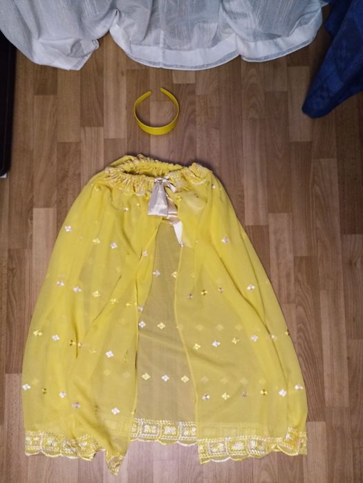 Накидка шифонова  з  вишивкою+обруч від 5-9 років