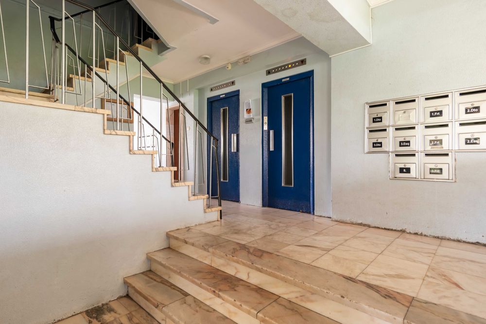 Apart T1 para férias, em Rio de Mouro, (55€ Noite). a 400m do comboio