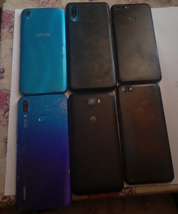 Продам лот телефонов