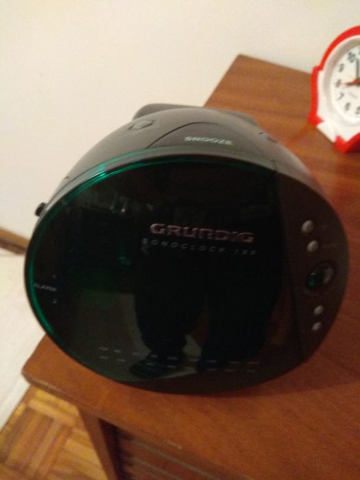 Grundig Alarm Clock64862191078273123