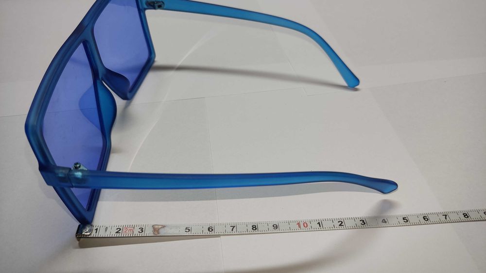 Очки синие модные