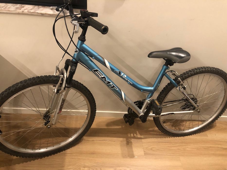 Bicicleta semi nova 50€