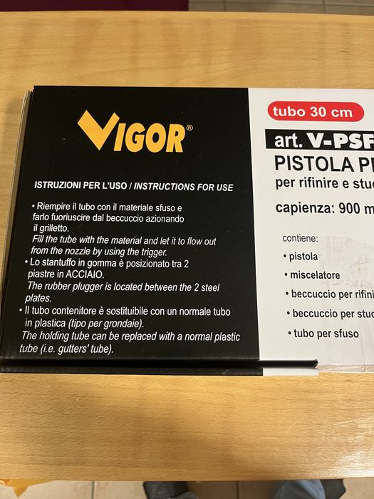 Pistola profissional silicone / massa 900ml Vigor (como nova)