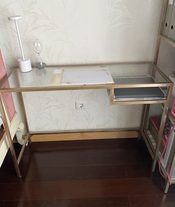 Mesa de apoio / secretaria em metal e vidro