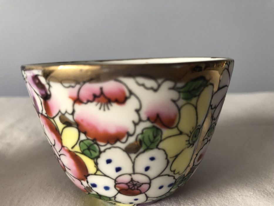 Tres tacinhas de porcelana chinesa e macaense