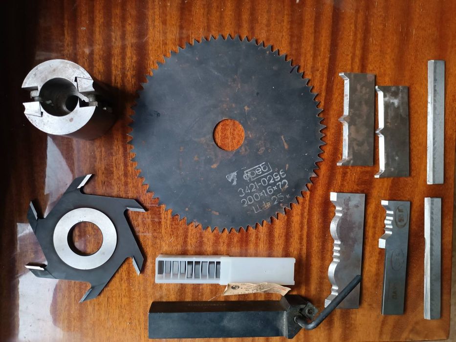 Фреза пазовая,ножи ,насадка для деревообрабатывающего станка.