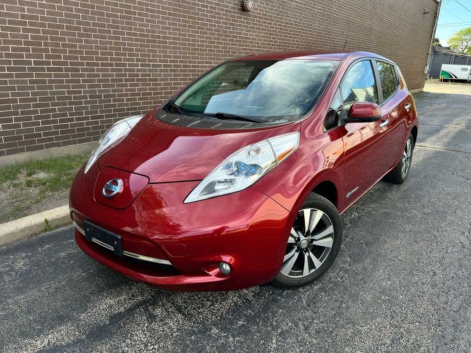Nissan LEAF SL      2015