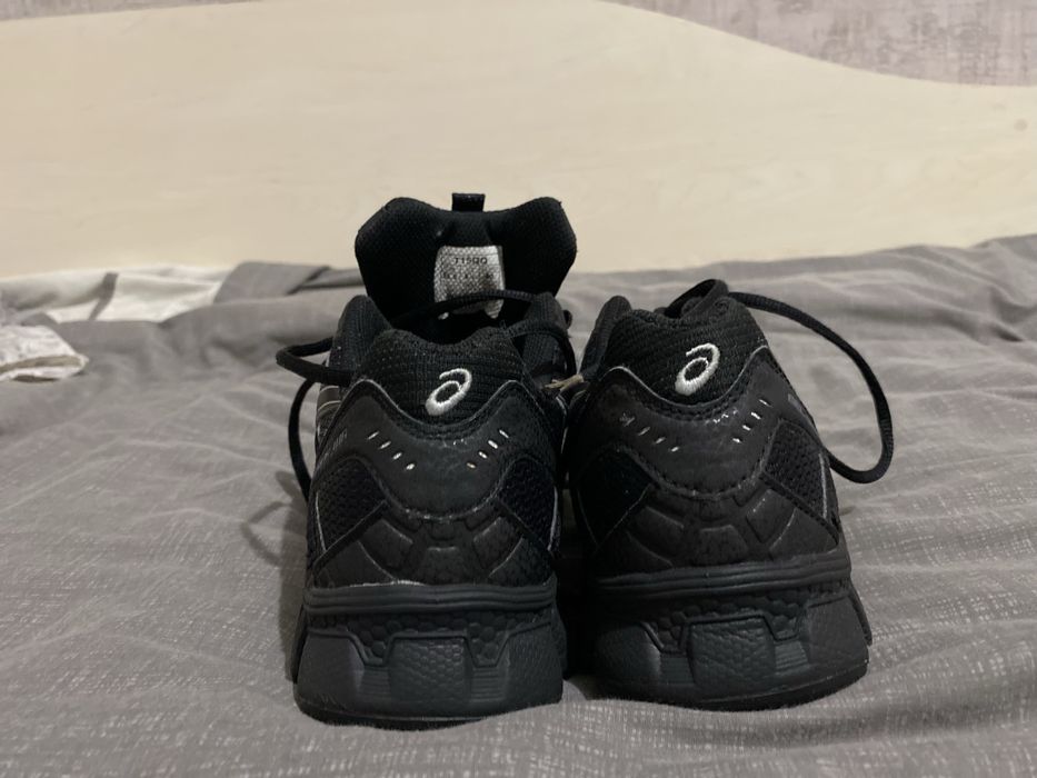 Кросівки Asics 40 (25,5см)