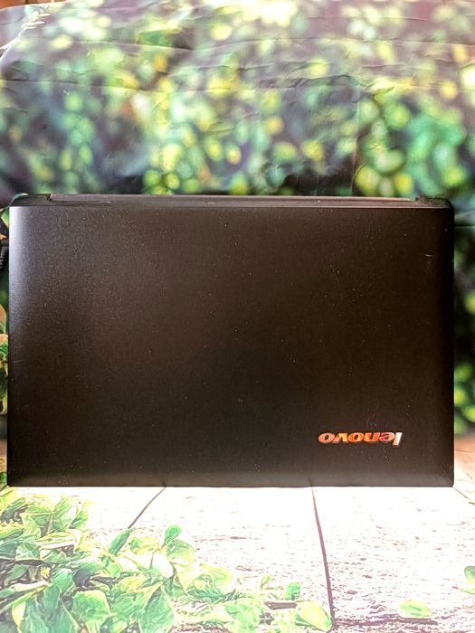 Ноутбук Lenovo b570e в робочому стані