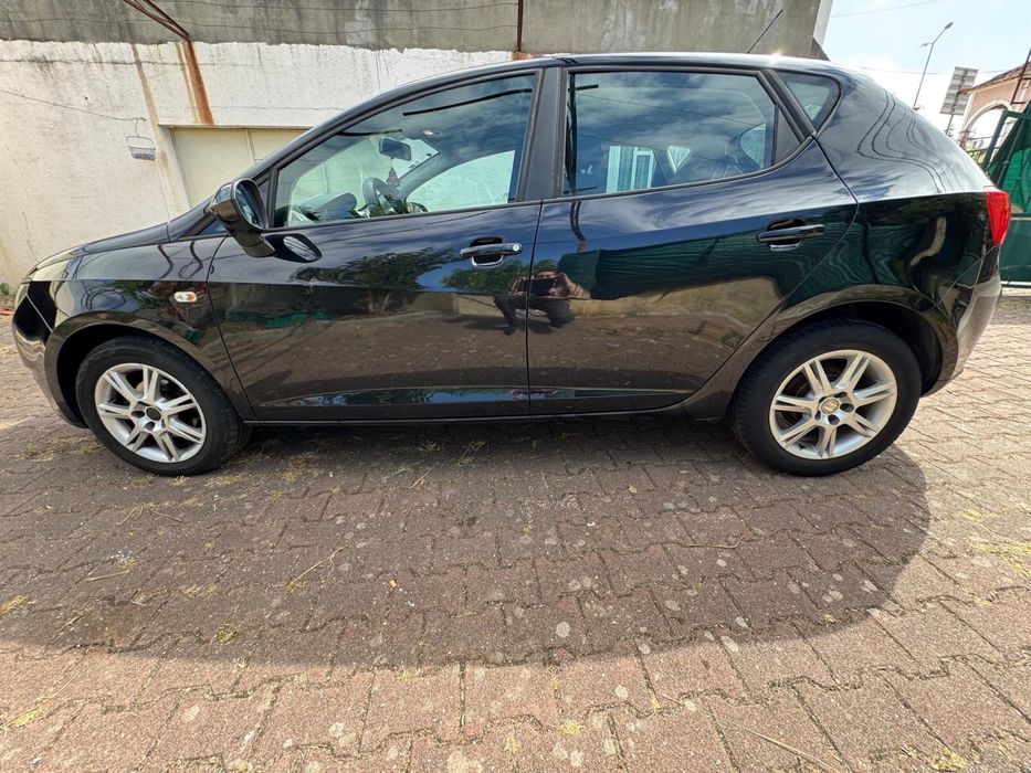 SEAT Ibiza — fotografia 3