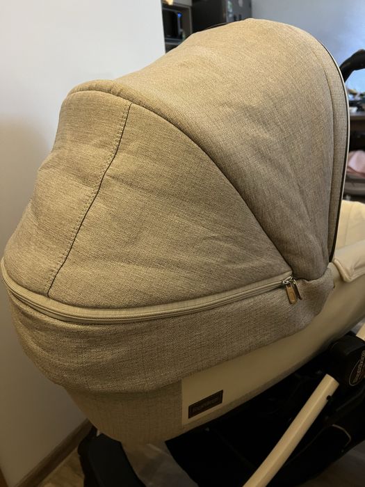 Wózek 2 w 1 marki PegPerego z 2019r. - bez spacerówki