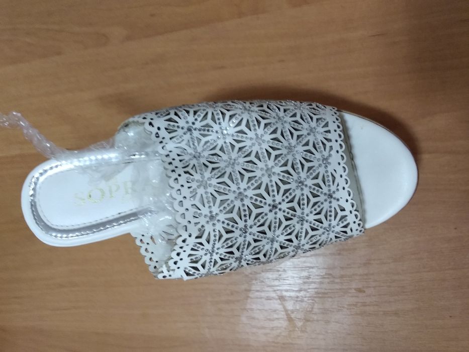 шлепанцы  шлепки