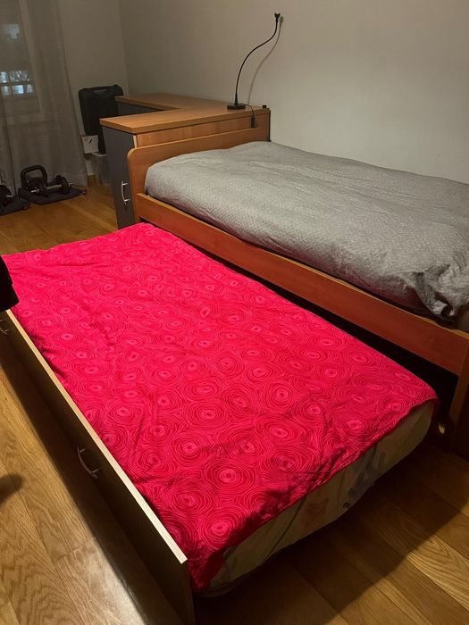 Cama dupla solteiro, 2 colchões e 3 módulos arrumação