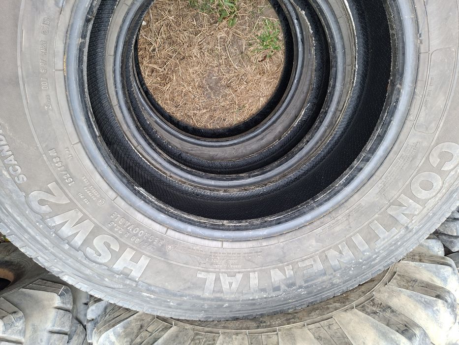 Kpl opon 295x80x22.5 continental. 14mm.