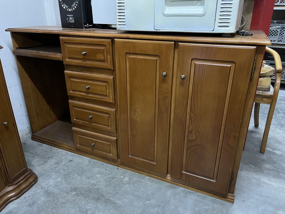 Movel de quarto com secretaria