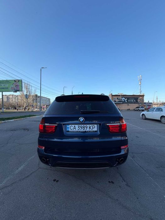 Продам BMW X5 E70 30D Торг