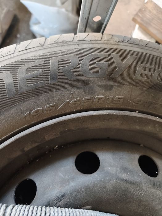 Felgi stalowe z oponami Renault Clio