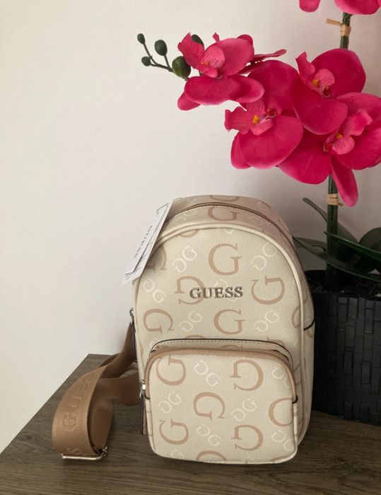Nowy plecak plecaczek Guess crossbody