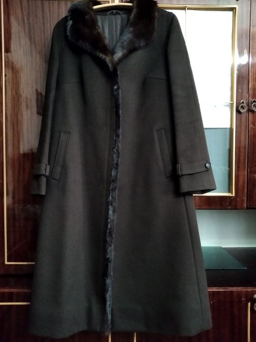 Жіноче зимове пальто "Kärner modell " нове, р. 50, на невисоку жінку