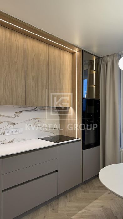 2-к квартира з ремонтом, ЖК «Центральний-2», вул. Університетська 3/5