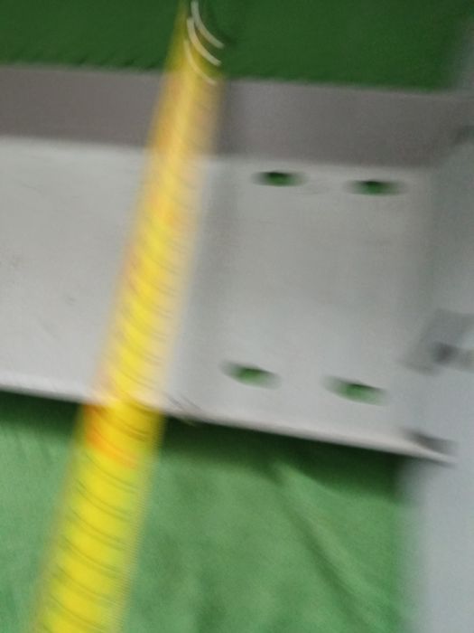 Wieszak na telewizor