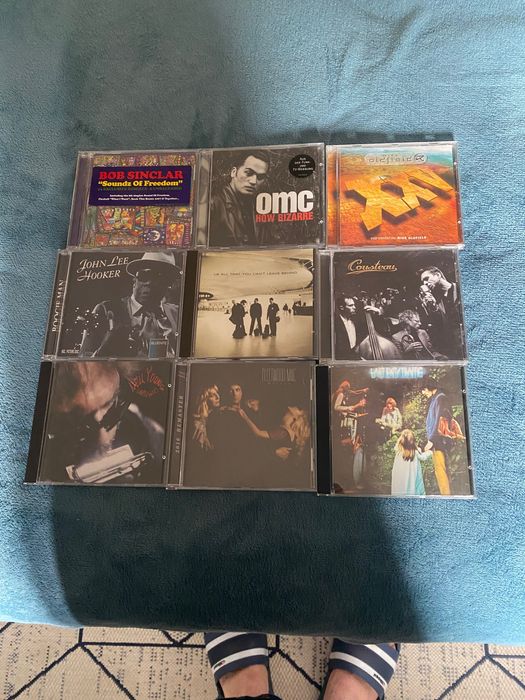 CDs variados de musica