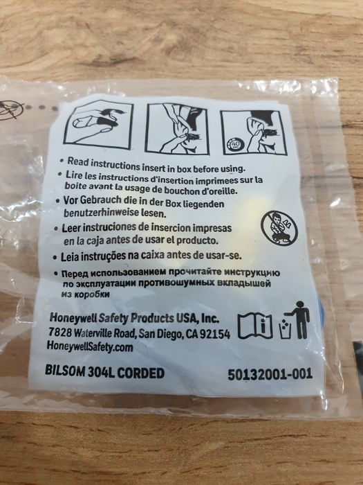 Zatyczki do uszu na sznurku BILSOM 304L