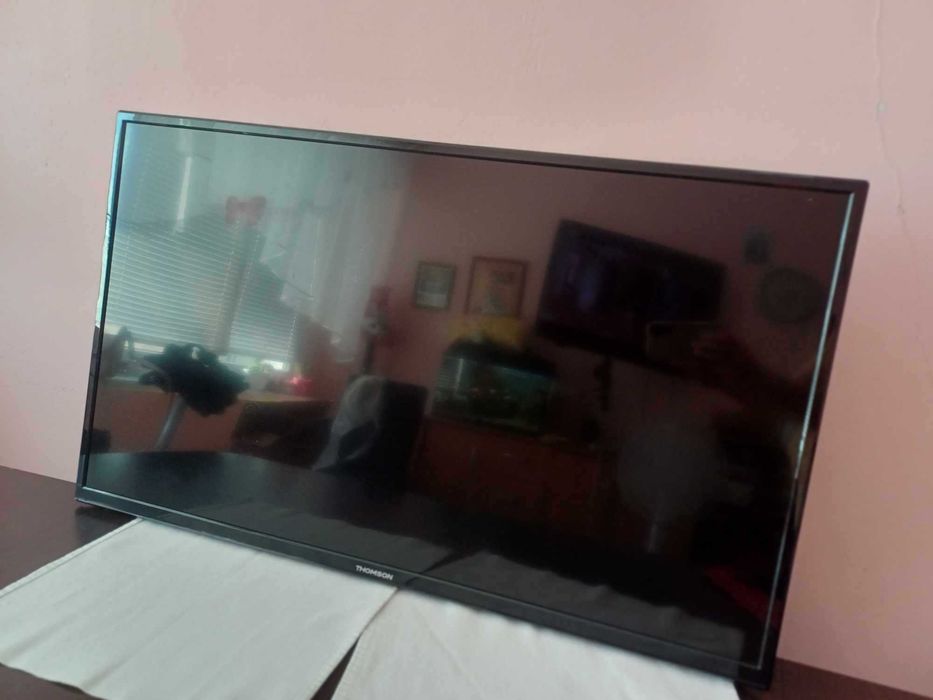 Telewizor Thomson 40FS3013 40'"