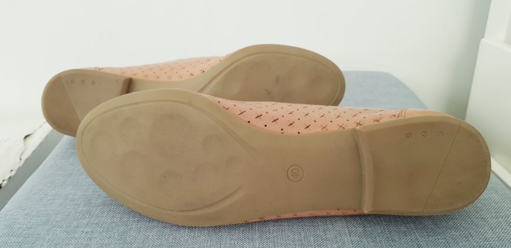 Venturini loafersy ze skóry naturalnej, camelowe