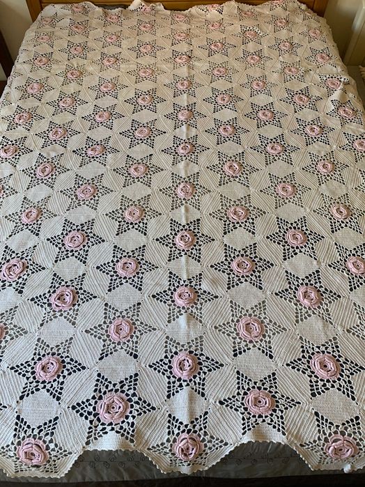 Crochet Bedspread, White and Pink Yarn