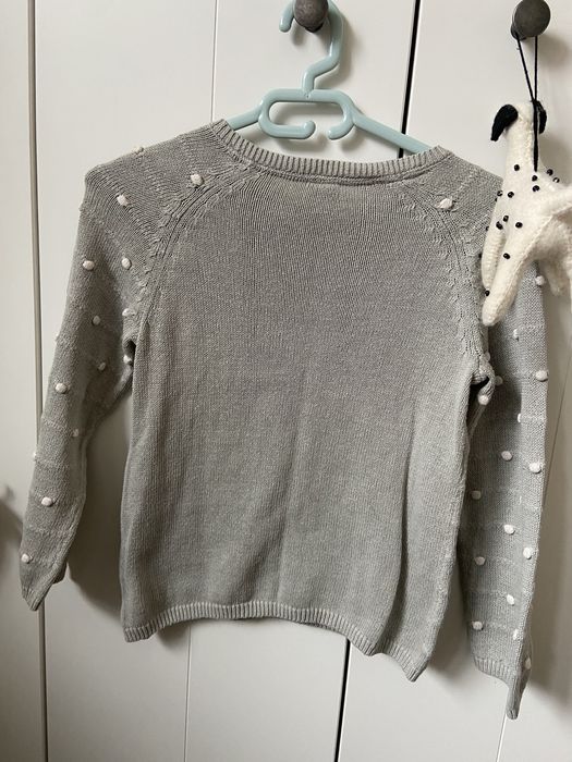 Sweterek z kuleczkami H&M 86 92