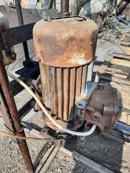 Электродвигатель 5.5квт