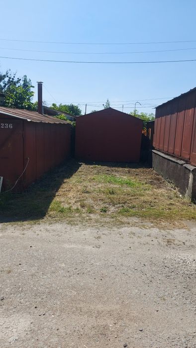 Продам місце під гараж в кооперативі "Дворець"