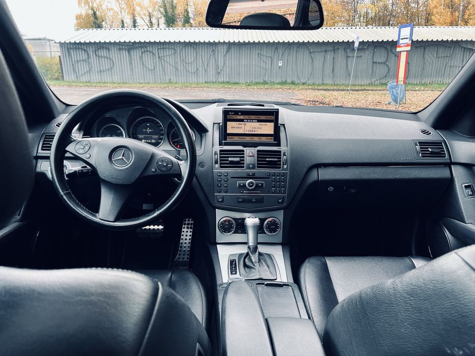 Mercedes-benz C350 CDI harman kardon/ 7G-Tronic