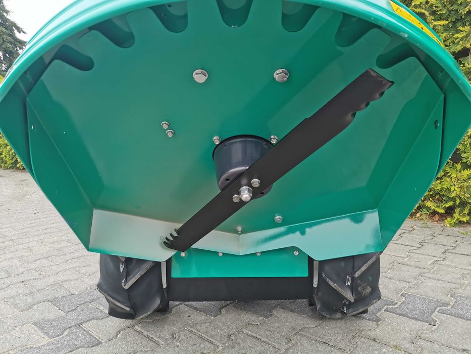 Karczownica rotacyjna OREC SH71H(W) do wysokich traw, zarośli i farm