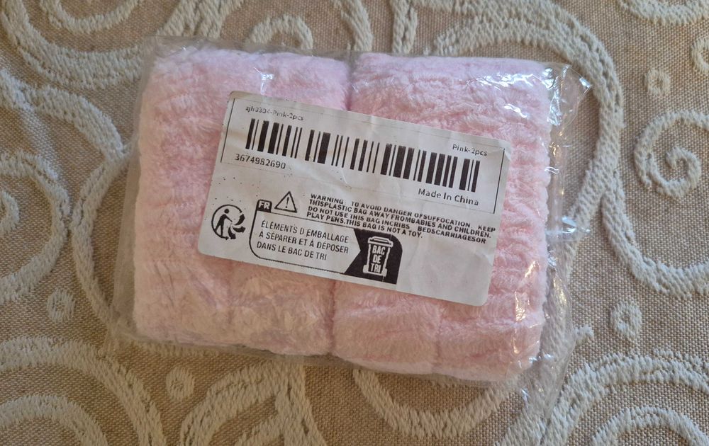 Sprzedam nowe, różowe frotki na nadgarstek