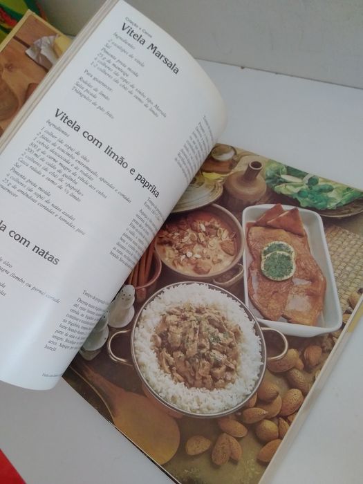 1981 Livro capa dura Cozinha a Dois Rosemary Wadey Cozinha Prática