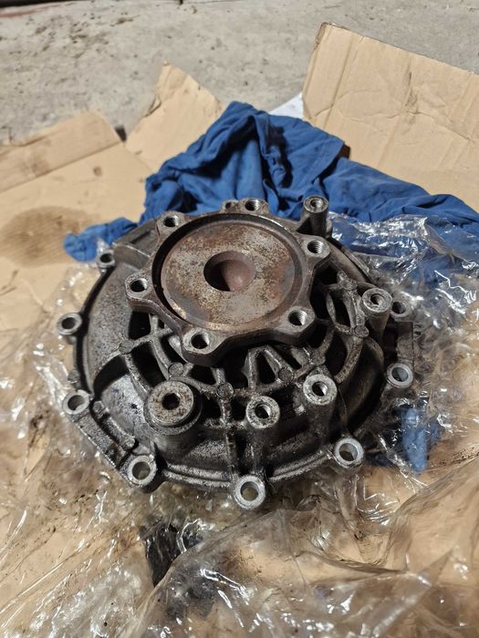 AUDI Mechanizm różnicowany skrzyni 6hp19