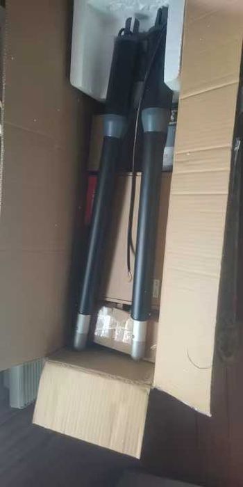 Автоматика для розпашних воріт пульти лампи сигнальні Привід для воріт