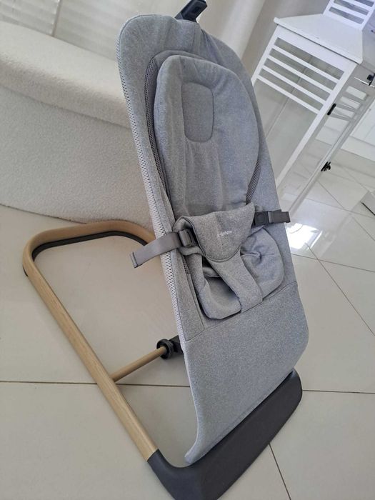 Leżaczek bujaczek 2w1 z wkładką Moby-System LILY – szary